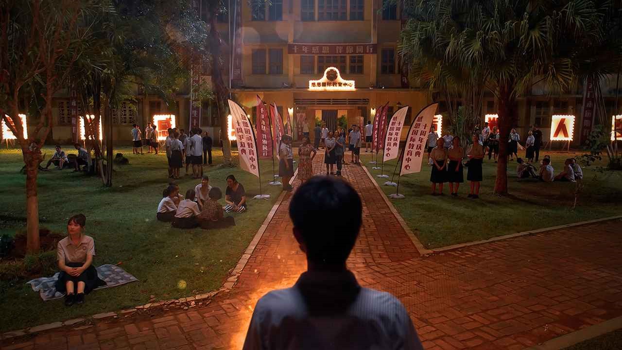 飞越13号房游戏截图4