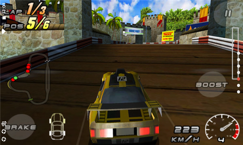 雷霆赛车2中文版游戏截图1